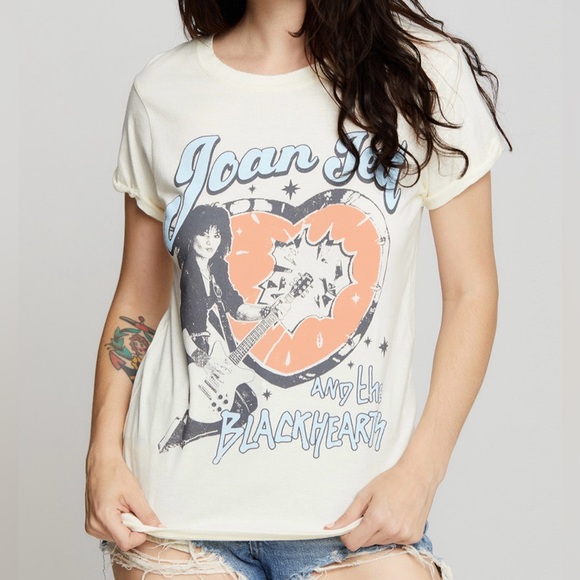 NWOT🤍Recycled Karma Joan Jett & The Blackhearts Tee S - Picture 2 of 3